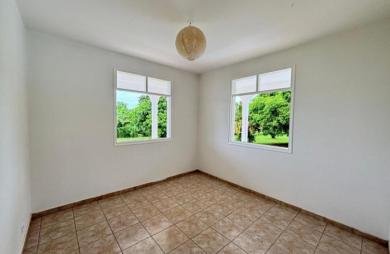 Location Maison 194.58m&sup2; 5 pièces Capesterre Belle Eau