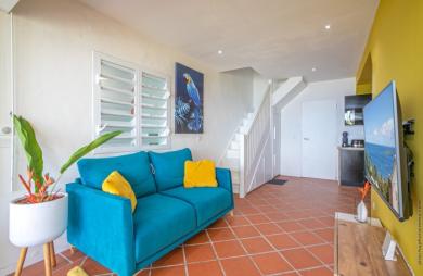 Bouillante Exceptionnel ensemble immobilier de 6 appartements avec Vue Imprenable sur la mer !
