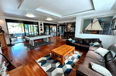 Vente Immeuble 374m&sup2; 12 pièces Saint François