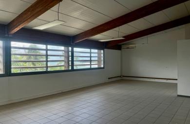 Vente Bureaux 158m² Capesterre Belle Eau