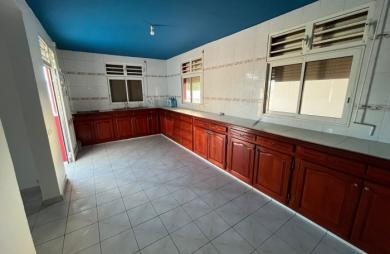 A vendre  Villa T4    Résidence  Marly à Sainte-Anne