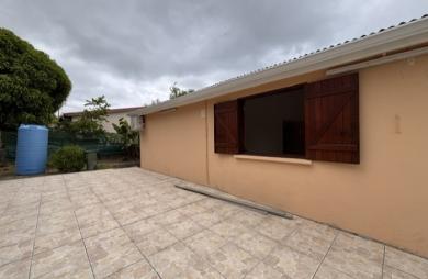Maison individuelle spacieuse à Petit-Bourg !