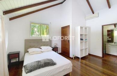 Location Maison 260m² 7 pièces Petit-Bourg