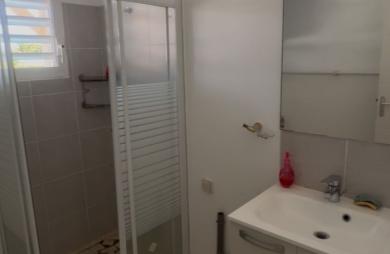 A VENDRE! Bel Appartement T3 dans une résidence Sécurisée au Gosier