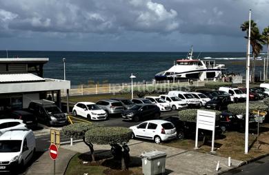 Vente Local commercial 25m² 1 pièce Saint François