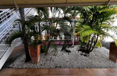 Vente Local commercial 25m² 1 pièce Saint François