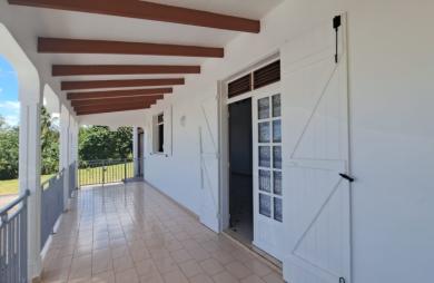 Gourbeyre (Bisdary)-Belle maison individuelle T5