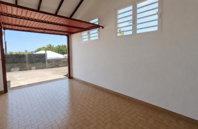Gourbeyre (Bisdary)-Belle maison individuelle T5