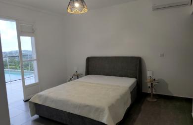 LOCATION Villa F5 avec PISCINE à Petit-Bourg VUE MER