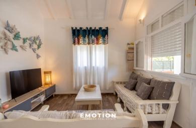 Ensemble immobilier   4 gîtes meublés   Piscine - Sainte-Anne
