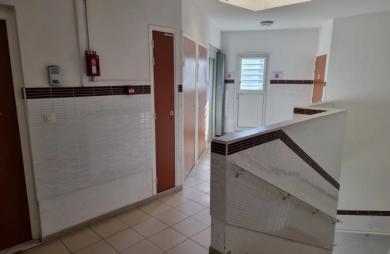 Location Local commercial 50m&sup2; 1 pièce Rivière Salée