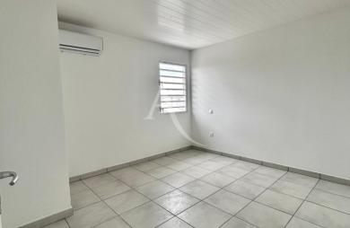 Location Maison 84.49m² 4 pièces Le Diamant
