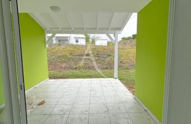 Location Maison 84.49m² 4 pièces Le Diamant
