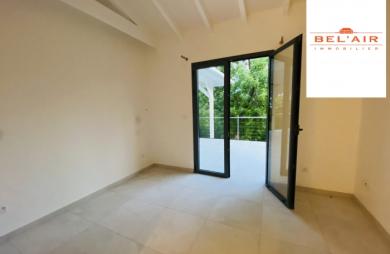 Location Maison 110.00m&sup2; 4 pièces Le François