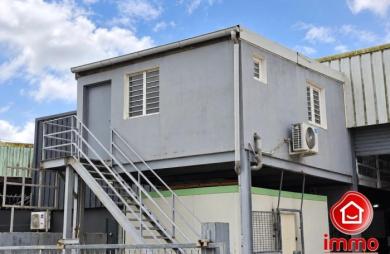 Location Local commercial 29m&sup2; 1 pièce Rivière Salée