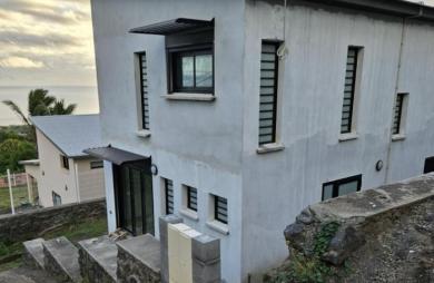 Vente Maison 102m&sup2; 4 pièces Saint-Leu