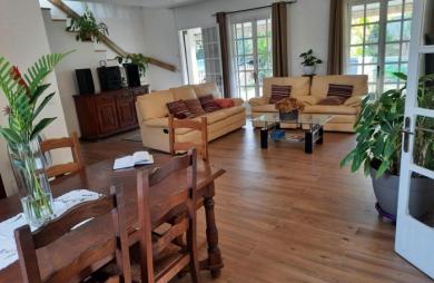 Vente Maison 246m&sup2; 8 pièces Sainte Suzanne