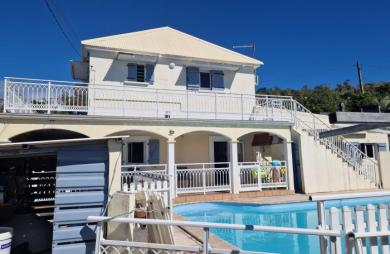 Vente Maison 186m&sup2; 6 pièces Saint-Benoît
