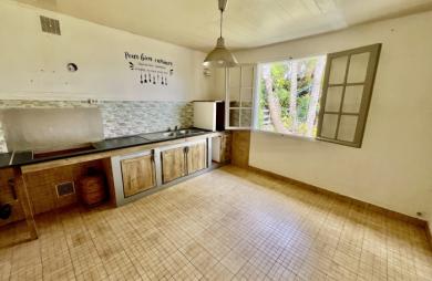 ENTRE DEUX 97414 - VILLA F6 DE PLAIN PIED - TERRAIN PLAT - SECTEUR PAISIBLE