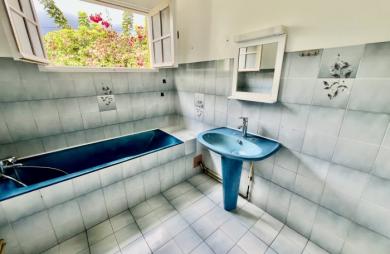 ENTRE DEUX 97414 - VILLA F6 DE PLAIN PIED - TERRAIN PLAT - SECTEUR PAISIBLE
