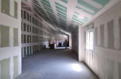 Location Bureaux 170m&sup2; 2 pièces Saint-Pierre