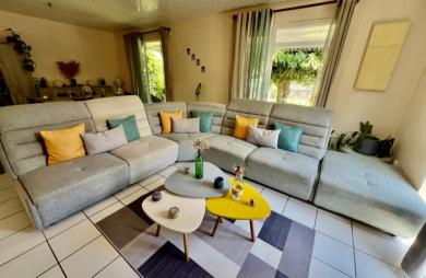 SAINT PHILIPPE 97442 - MAISON F4 LUMINEUSE ET ENTRETENUE - CONFORTABLE - QUARTIER PAISIBLE
