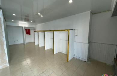 Location Local commercial 3 pièces Saint-Benoît