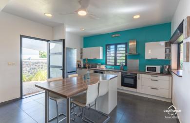 Vente Maison 125m&sup2; 6 pièces Saint Gilles les Bains