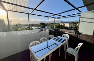 SAINT PIERRE 97410 - MAISON T3/4 - POSSIBILITÉ 2 LOGEMENTS - FORT POTENTIEL - PROCHE DE TOUT