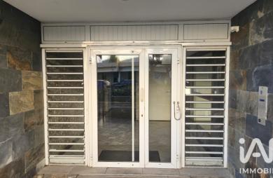 Vente Local commercial 68m&sup2; Saint-Pierre