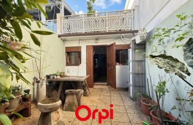 Vente Maison 74m&sup2; 4 pièces Saint Denis