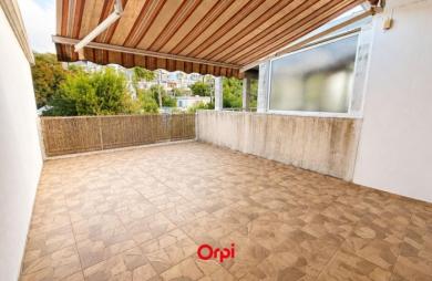 Vente Maison 74m&sup2; 4 pièces Saint Denis