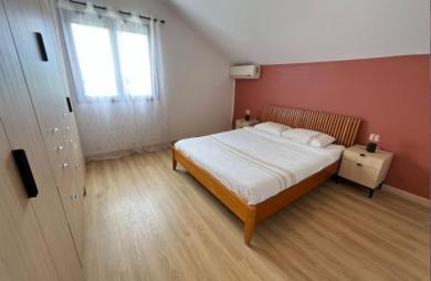 Vente Maison 120m&sup2; 4 pièces Saint Gilles Les Hauts