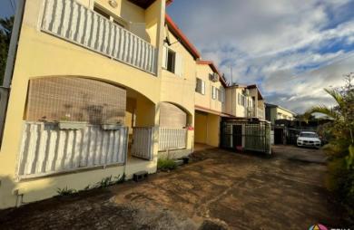 Vente Maison 98m&sup2; 4 pièces Saint Denis