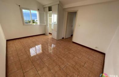 Vente Maison 98m&sup2; 4 pièces Saint Denis