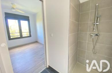 Vente Divers 87m&sup2; 4 pièces Etang-Sale