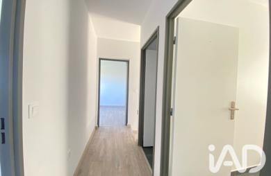 Vente Divers 87m&sup2; 4 pièces Etang-Sale