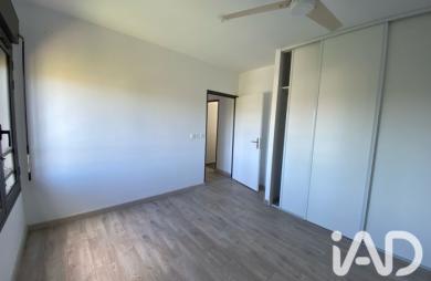 Vente Divers 87m&sup2; 4 pièces Etang-Sale