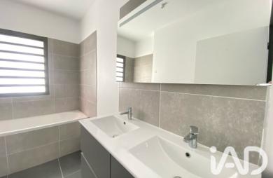 Vente Divers 87m&sup2; 4 pièces Etang-Sale