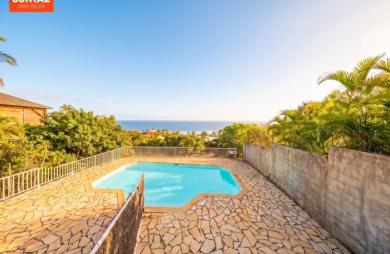 Vente Maison 187.00m&sup2; 8 pièces Saint-Leu