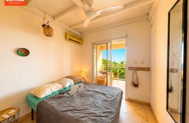 Vente Maison 187.00m&sup2; 8 pièces Saint-Leu
