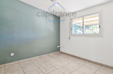 Vente Maison 108m&sup2; 6 pièces Sainte Rose