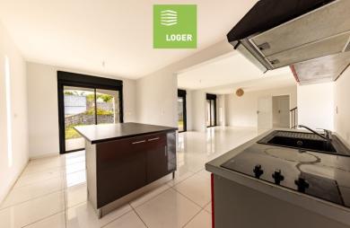 Location Maison 132m² 5 pièces Petite île