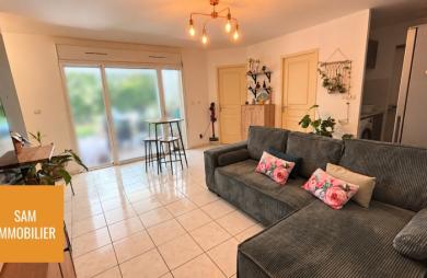 Appartement T3 en rez-de-jardin avec jardin privatif de 58m2 et 2 places de parkings