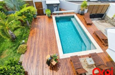 Vente Maison 180m&sup2; 7 pièces La Saline les Hauts