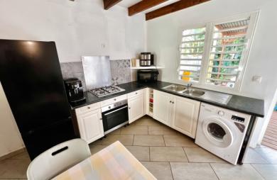 PETITE ÎLE 97429 - MAISON T4 HABITABLE DE SUITE - VARANGUE - QUARTIER CALME