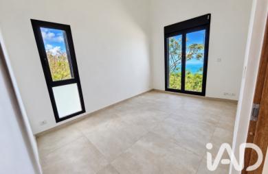 Vente Maison 170m&sup2; 6 pièces Saint Gilles Les Hauts