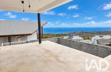 Vente Maison 170m&sup2; 6 pièces Saint Gilles Les Hauts