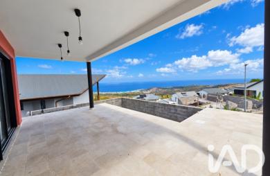 Vente Maison 170m&sup2; 6 pièces Saint Gilles Les Hauts