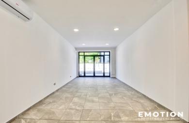 EMOTION REAL ESTATE - Local professionnel - 43m2
